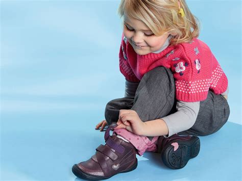 childrens shoes  independent