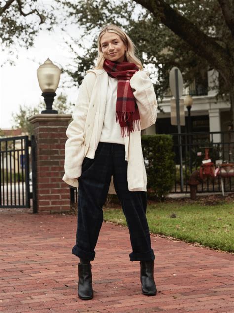 Outfit Ideas Of Ashley Rose Uniqlo Us