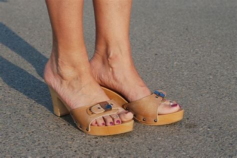 244 best images about wooden sandals on pinterest wooden sandals clogs and slippers