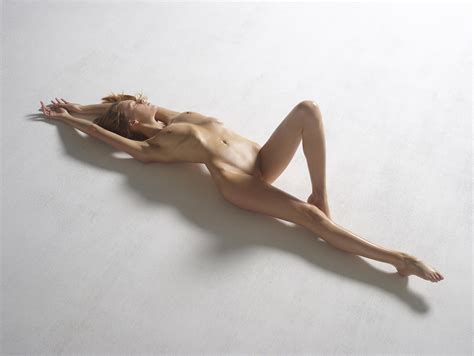Emma In Nudes By Hegre Art 16 Photos Erotic Beauties