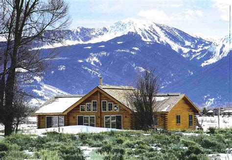 single story  benefits  living   ranch style home gastineau log homes log home