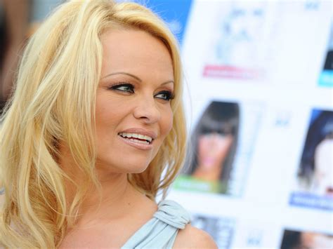 pamela anderson reveals why she once stood up quentin tarantino the independent