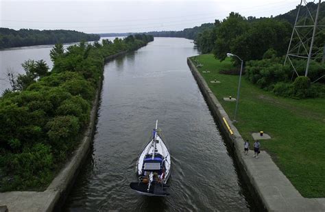 work  erie canal began  years   changed history ap news