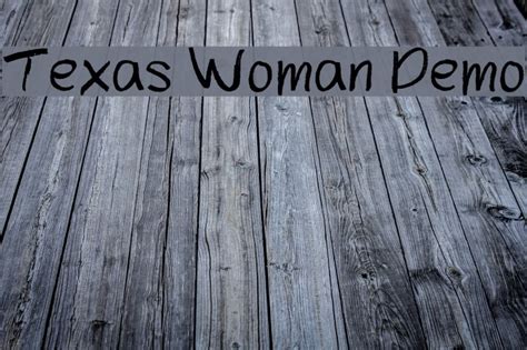 Texas Woman Demo Font