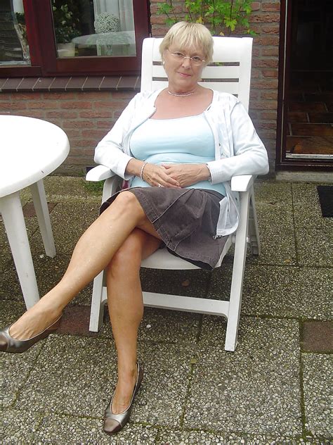 dutch granny amateur 65 years old 34 pics