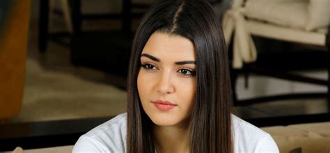 Hande Erçel Tv Actress Bio Wiki Age Career Net