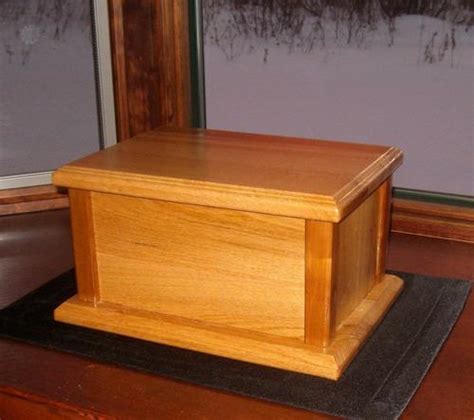 wood urn  woodworking