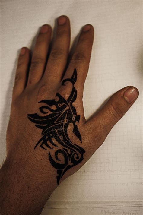 hand tattoo   gedash  deviantart