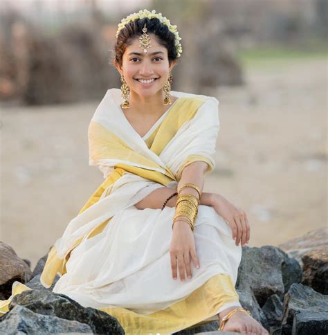 5 Viral Moments With Sai Pallavi Sai Pallavi Hd Images Stylish Girls