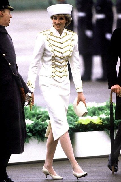 Princess Diana S Most Iconic Style Moments From Revenge