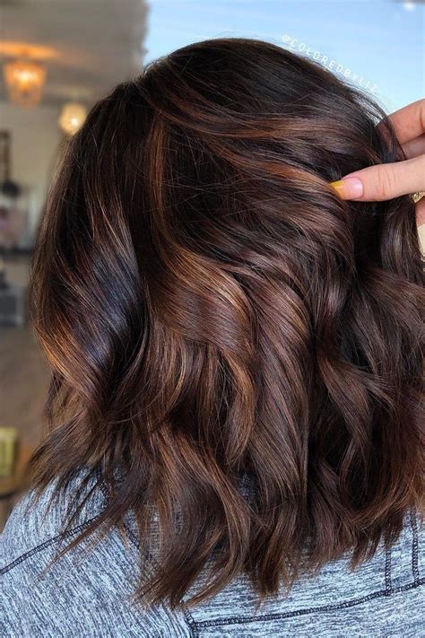 Dettagli bionike shine on 6.05 colore biondo cioccolato tinta per i capelli. Colore capelli primavera 2019: Ã¨ il momento del castano Chocolate Cake