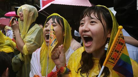 taiwan legalizes same sex marriage in historic first for