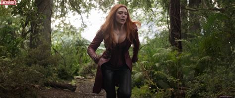 Elizabeth Olsen Nuda ~30 Anni In Avengers Infinity War