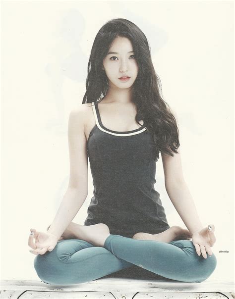 besties dahye  extremely interested  showing   yoga poses