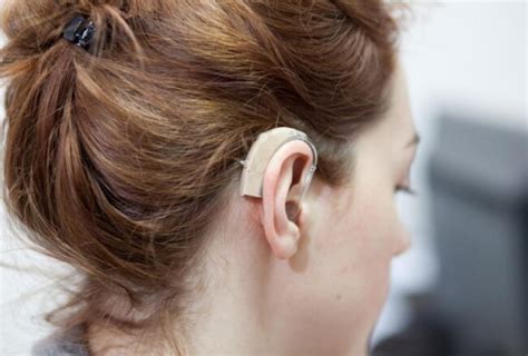 communicate     impaired  hearing loss