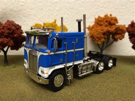 dcp   kenworth diecast die cast promotions