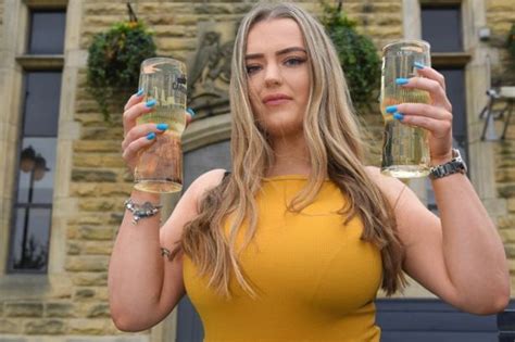 woman fed up of 34j boobs knocking over pints desperate to