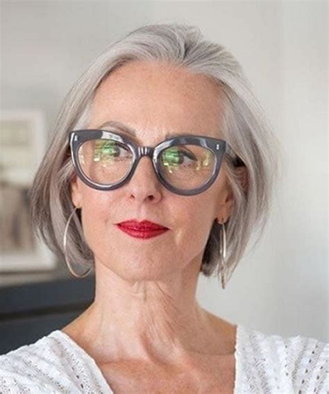 Short Hairstyles For Women Over 50 With Glasses In 2021