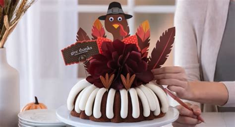 These Cakes Will Make You Even More Grateful On Thanksgiving Day