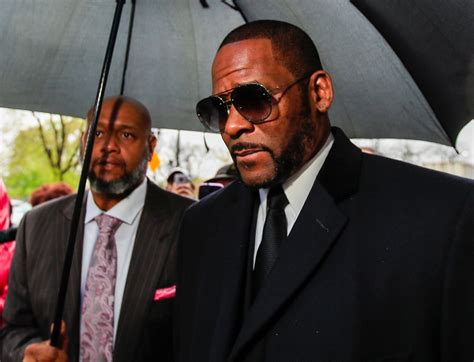 r kelly arrested on federal sex trafficking charges rolling stone