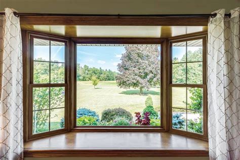 bay window    backyard thebco