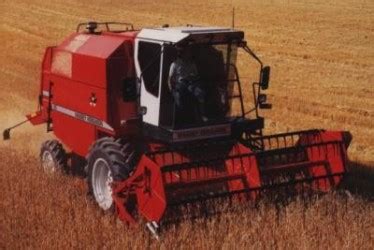 combine harvester massey ferguson mf  massey ferguson mf  description  technical