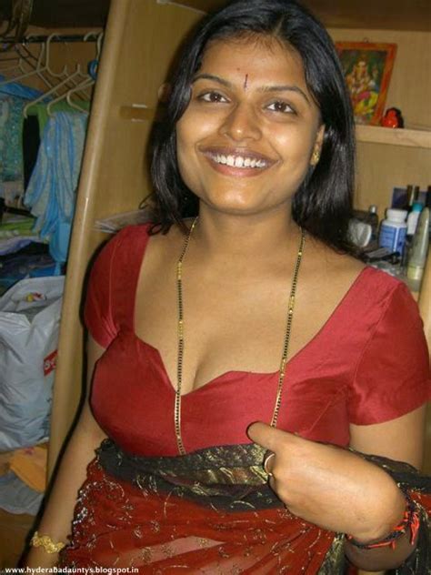 gujarati alka bhabhi showing her choot hole to her devar after fucked with him nude picture