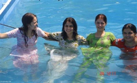 indian girls in swimming pool chuttiyappa