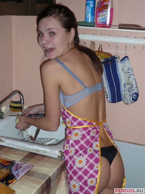 Частные фото русской девушки на кухне 20 порно фото смотри онлайн на perdos pro