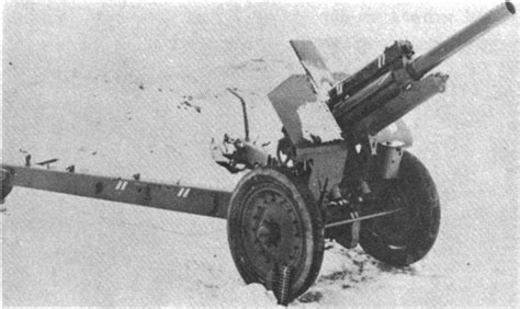 photo russian  mm howitzer    field gun  rest date