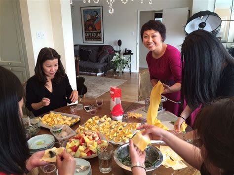 Wonton In Making Sunday Afternoon With Girlfriends