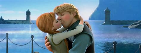 Anna And Kristoff Kiss Good Quality Frozen Photo