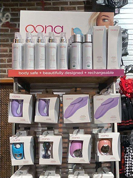 Oona Sex Toy Tower Display – Fixtures Close Up