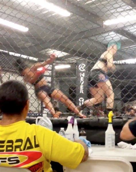 female mma fighter 1st round made an all out spinning heel