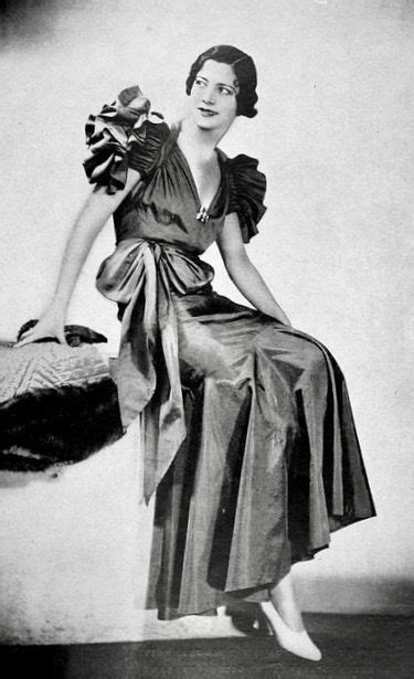 1930s 1940s Fashion Women Fashion For Women Over 40 Vintage Fashion
