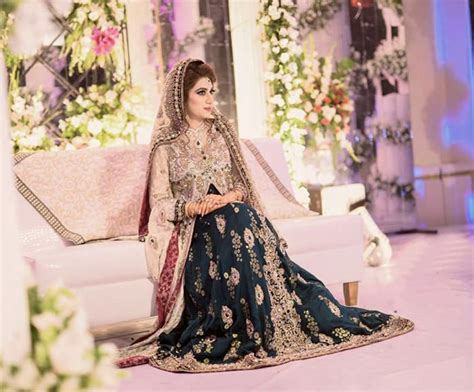 30 latest pakistani bridal mehndi dresses pictures 2019