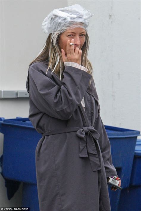 rebecca gayheart enjoys a cigarette outside a salon daily mail online