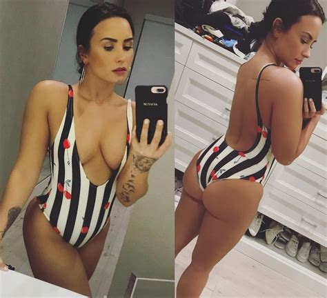 demi lovato flaunts her tits and ass for the new year