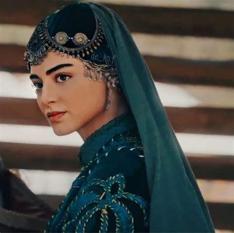 Pin By Noor 💕👑 On Bala Khatoon Turkish Beauty Osman Beauty