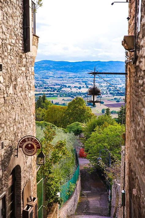 top 7 things to do in assisi italy assisi italy tuscany travel