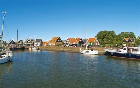marken dutch village fishing community tourist attraction britannica
