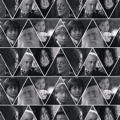 Fat Quarter Harry Potter Triangles Digital Print 100 Cotton Quilting