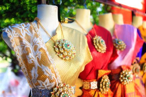 A Brief History Of Chut Thai Thailand S Traditional Dress