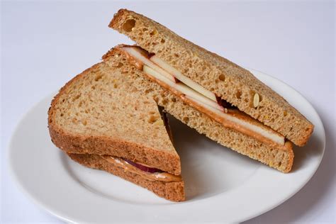 peanut butter  apple slices sandwich med   meds