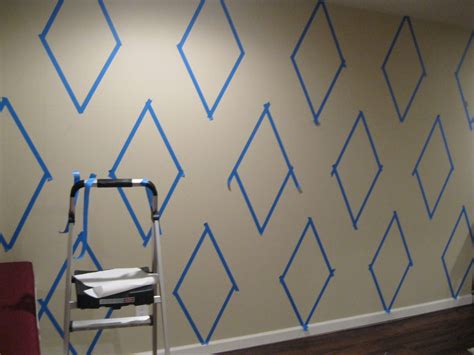 paint  diamond pattern   wall maison dor interior design services