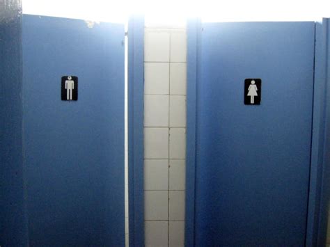 kresta   afternoon california bathroom bill mandating schools   boys  girls