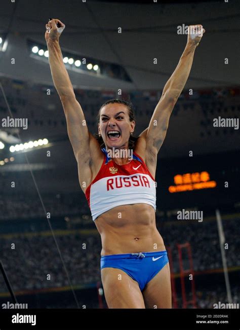 Yelena Isinbayeva Russland Feiert Nach Dem Bruch Des Weltrekords