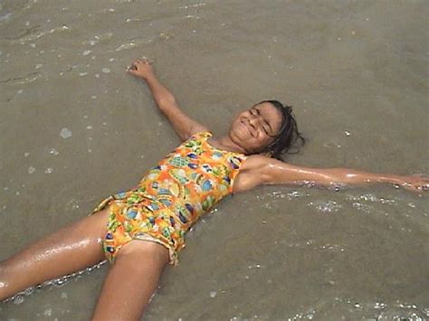 model namitha das south indian desi girl actress armpit beach bikini hot photo