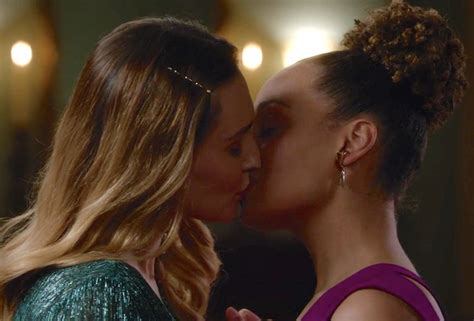 ‘good witch series finale has first lgbtq kiss on a hallmark series