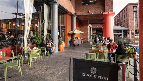 liverpool bars  restaurants reopening today pie radio